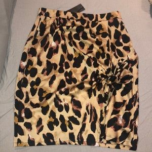 NWT silky leopard print skirt with front knot
